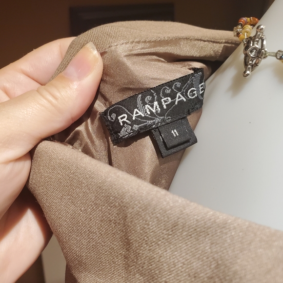 RAMPAGE Dress - Picture 5 of 8